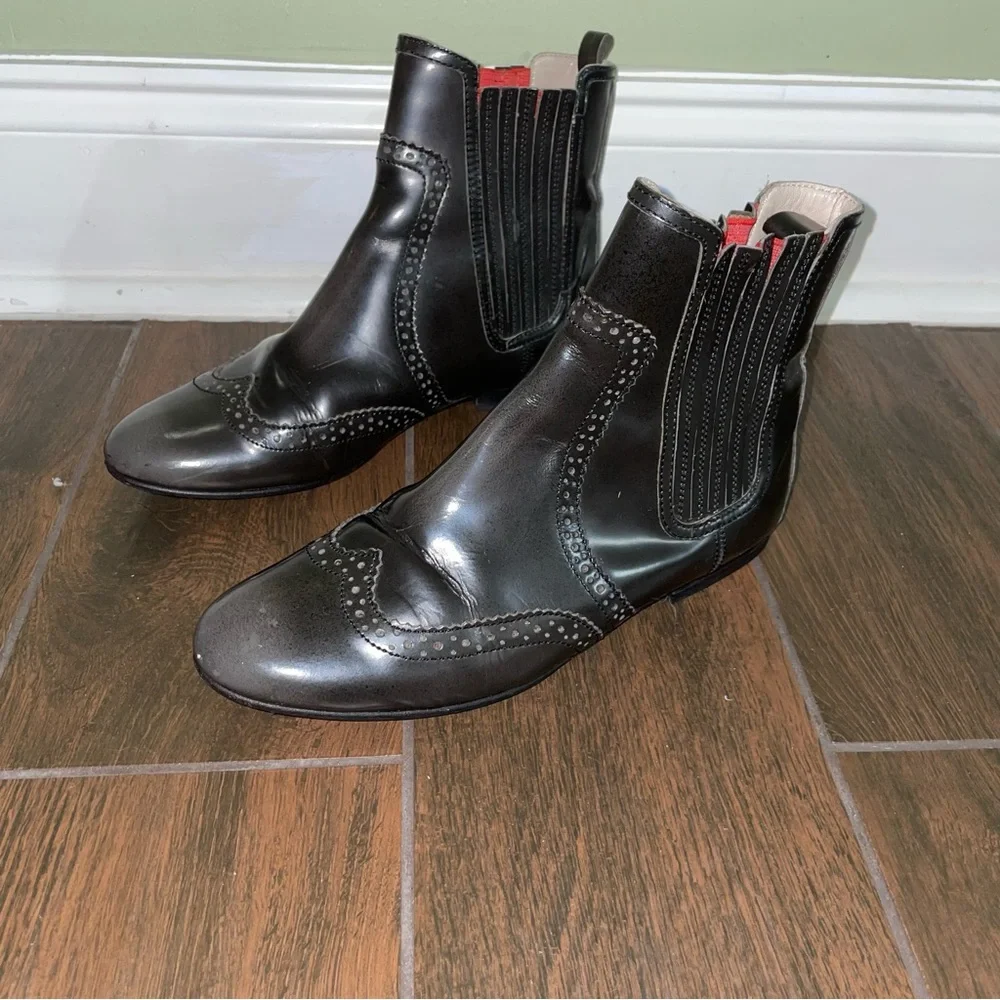 Boden Brogue Ombre Oxford Black- Gray Chelsea Booties Size 39
